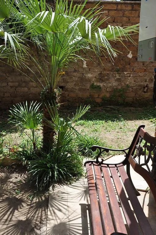 Apartment Domus Rosetta Romana Con Giardino Hotel